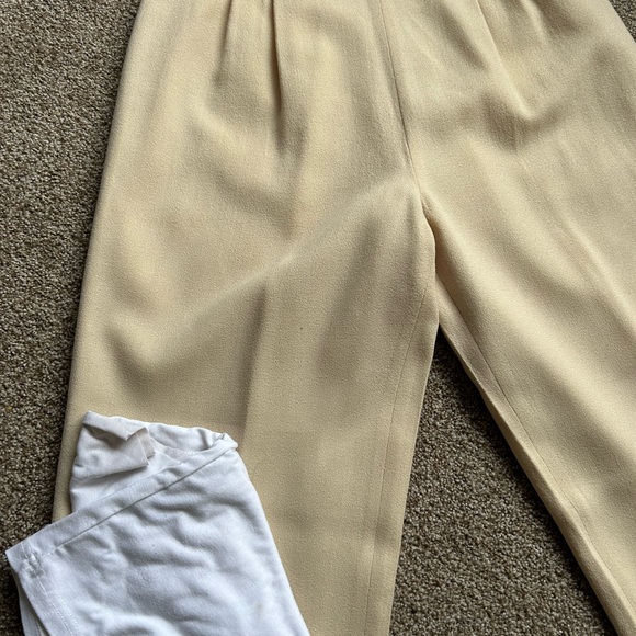 Vintage ladies wool pants, off white wool pants, winter white wool pants - Picture 4 of 5